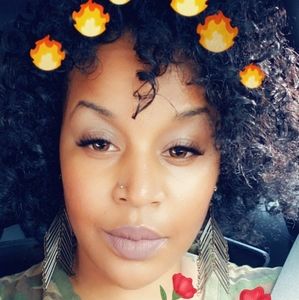 Meet your Posher, Kammie